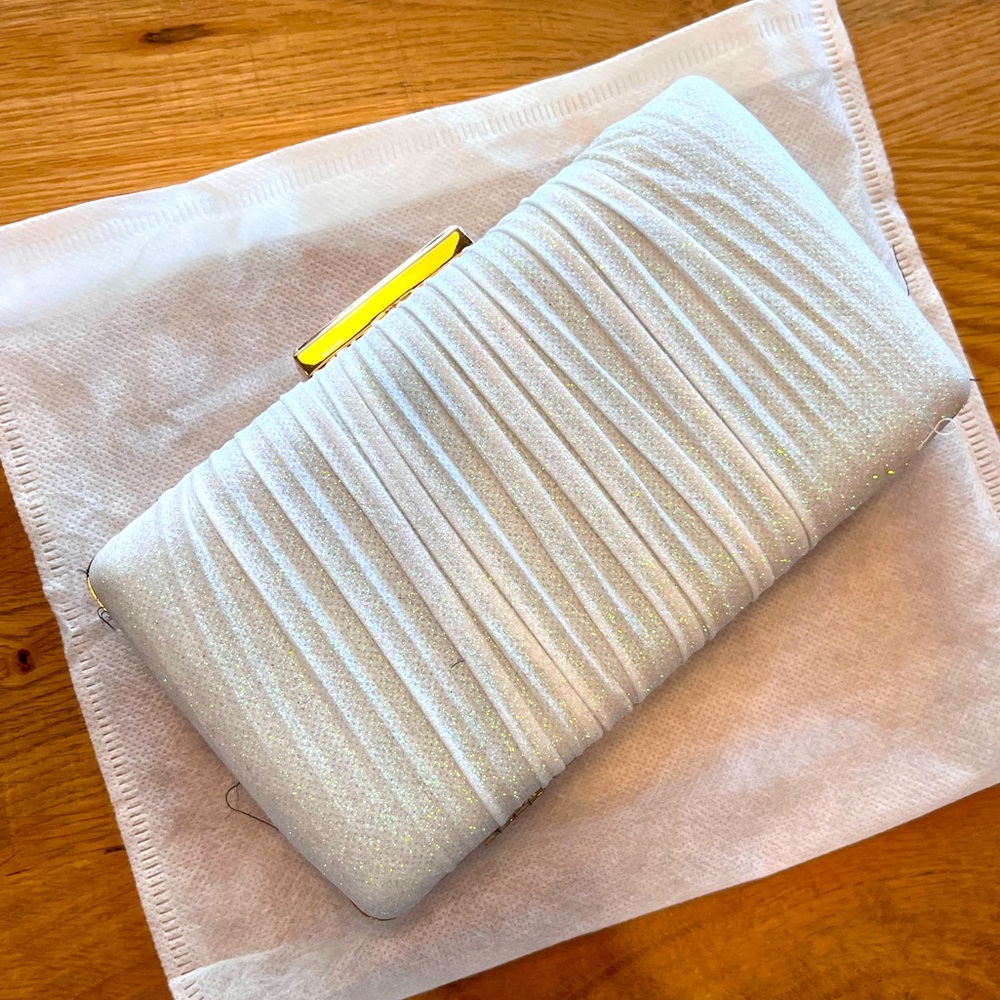 White Shimmer Purse | Optional Gold Strap | New With Tags | Formal Party Clutch
